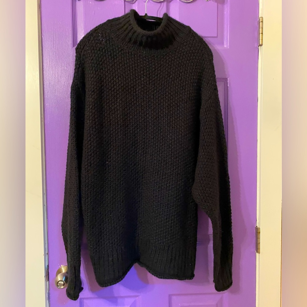 Ana sweater